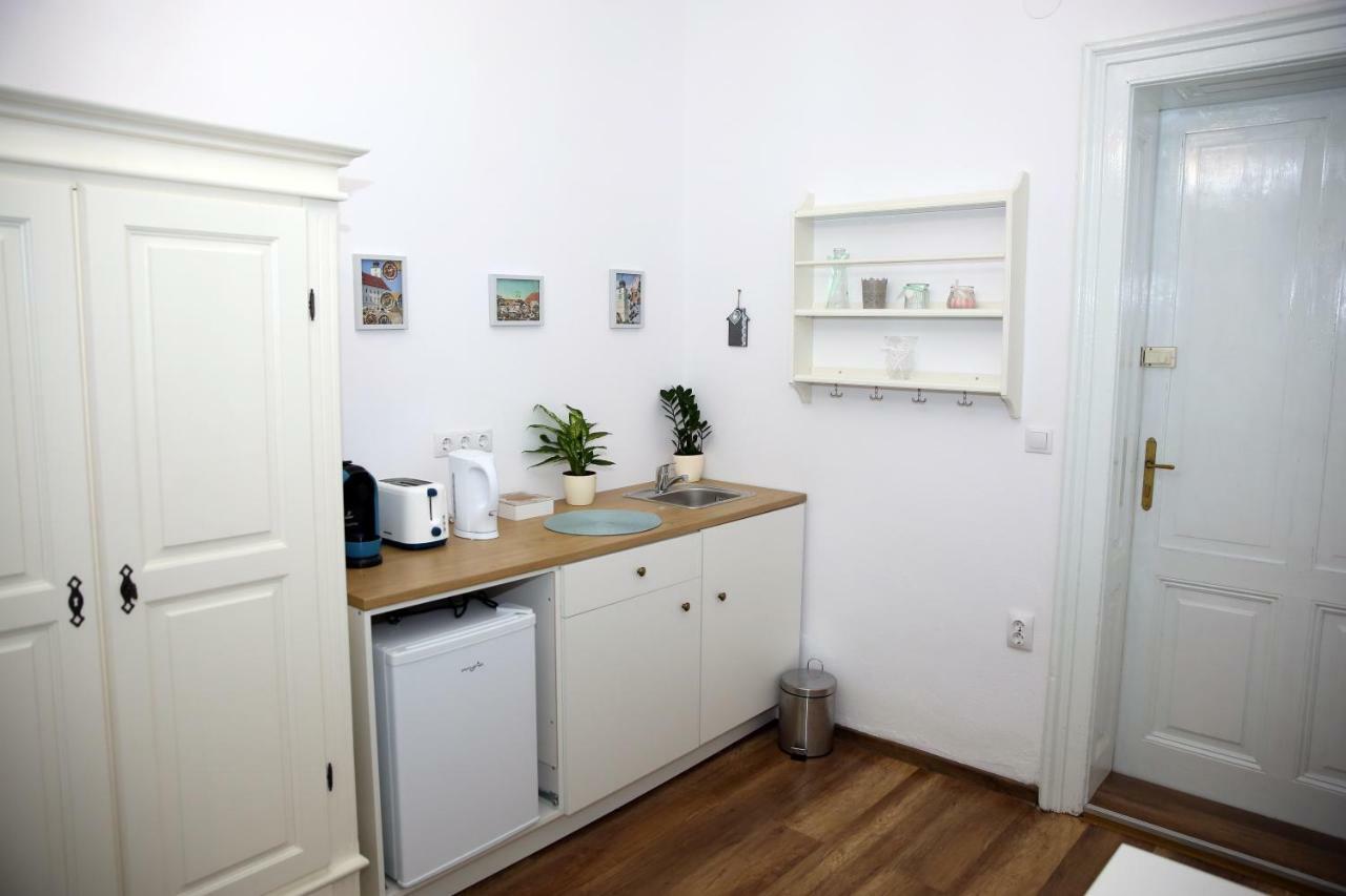 Schick Apartment Sibiu Exterior foto