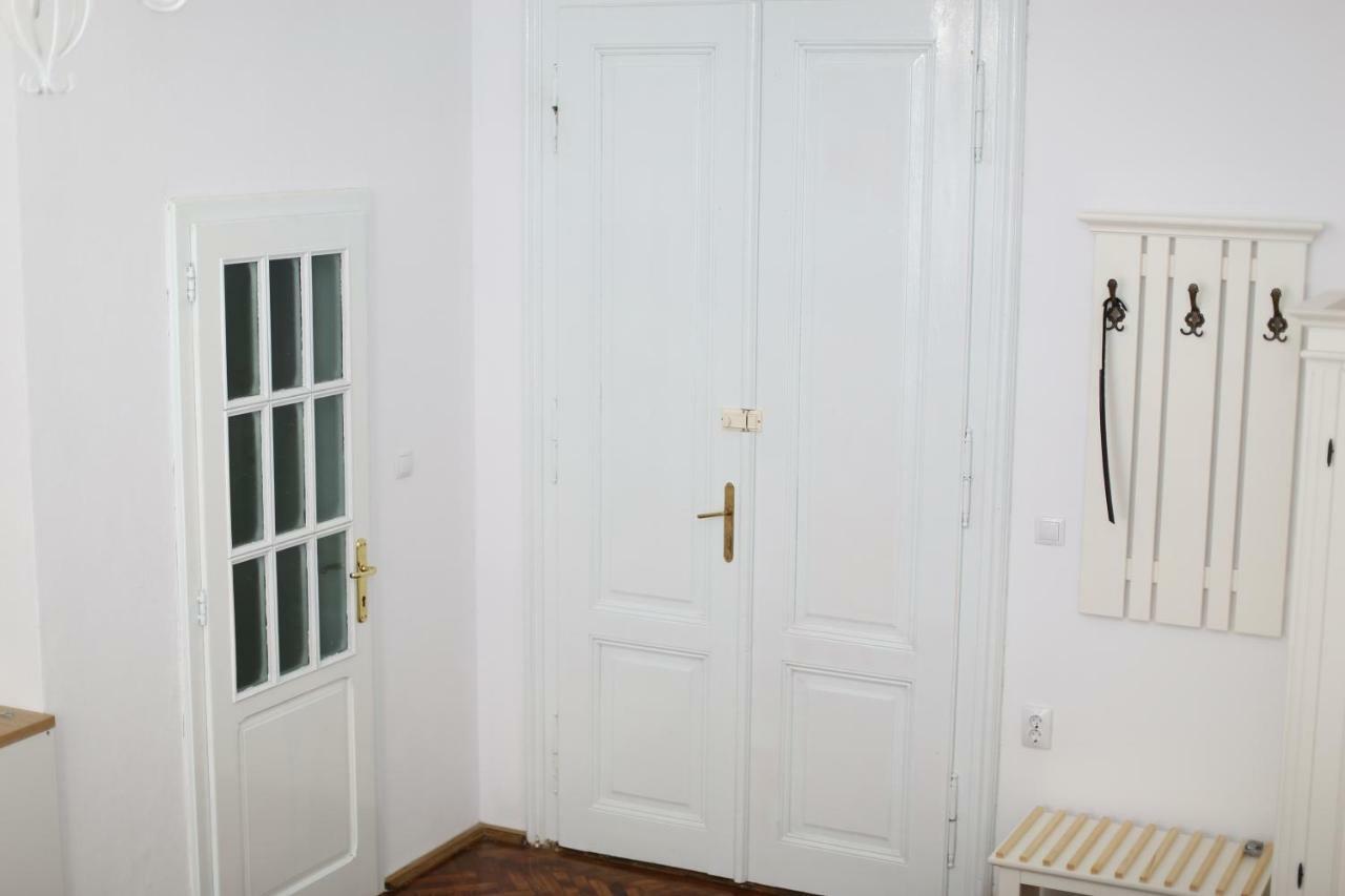 Schick Apartment Sibiu Exterior foto